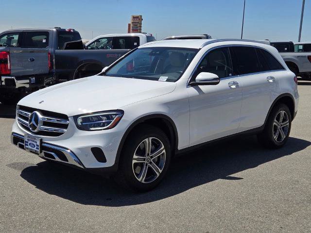 Used 2022 Mercedes-Benz GLC 300 4MATIC image 3