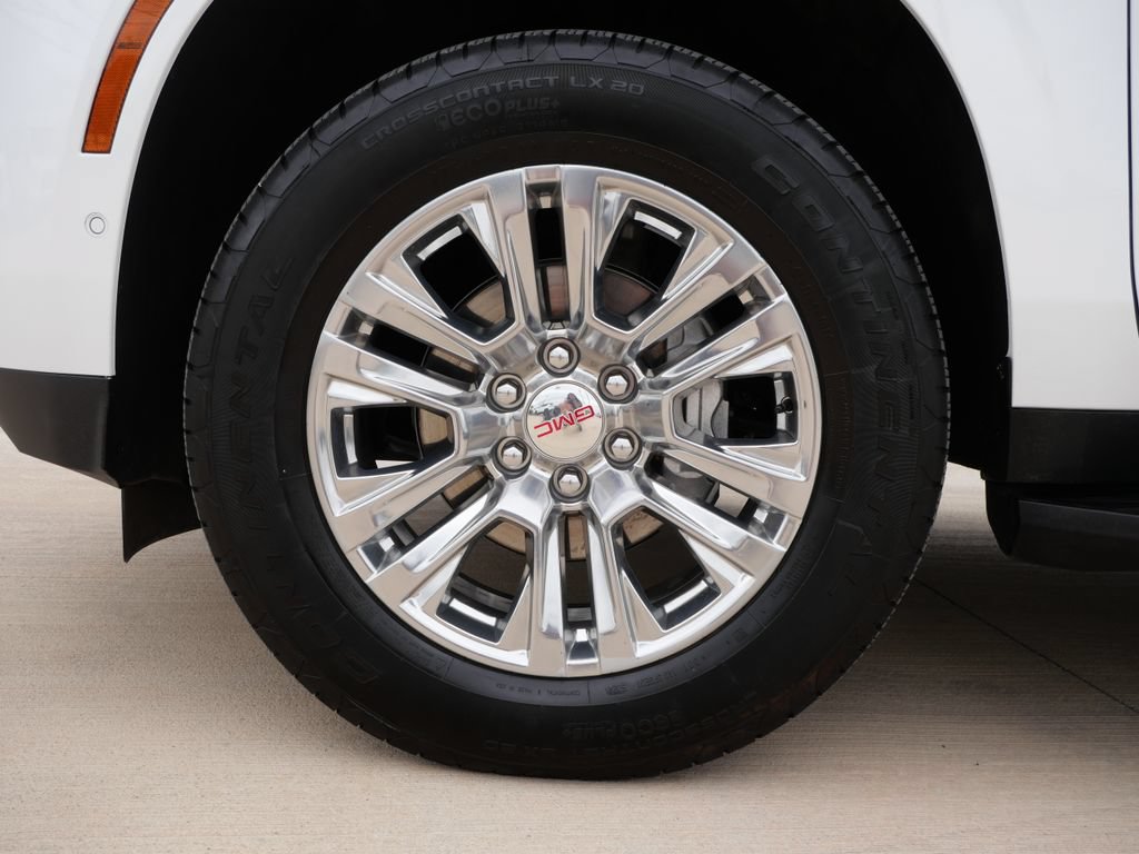 Used 2025 GMC Yukon Denali AWD/4WD image 11