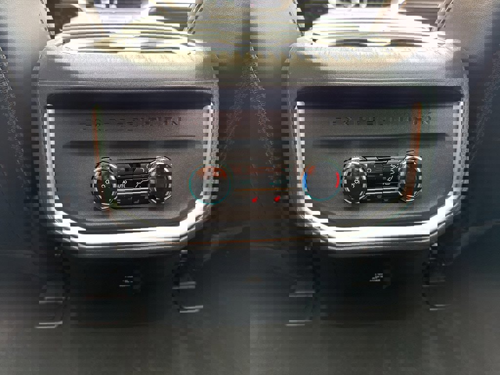 Certified 2025 Ford Expedition Max Platinum w/ Driver's Package image 41