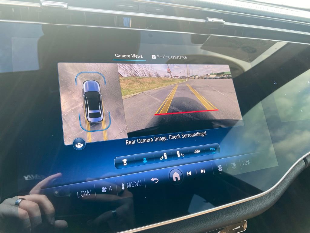 Used 2024 Mercedes-Benz E 350 4MATIC Sedan image 20