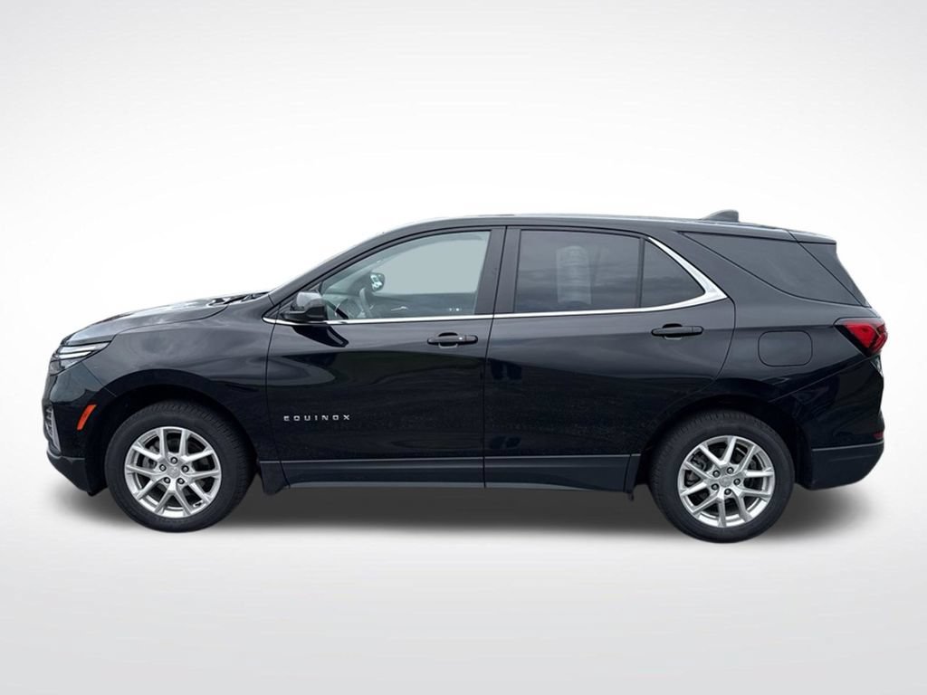 Used 2023 Chevrolet Equinox LT AWD/4WD image 3