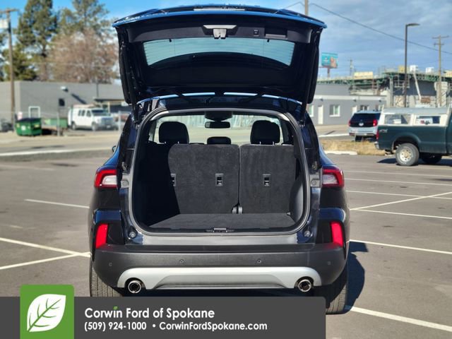 Certified 2025 Ford Escape Platinum image 19