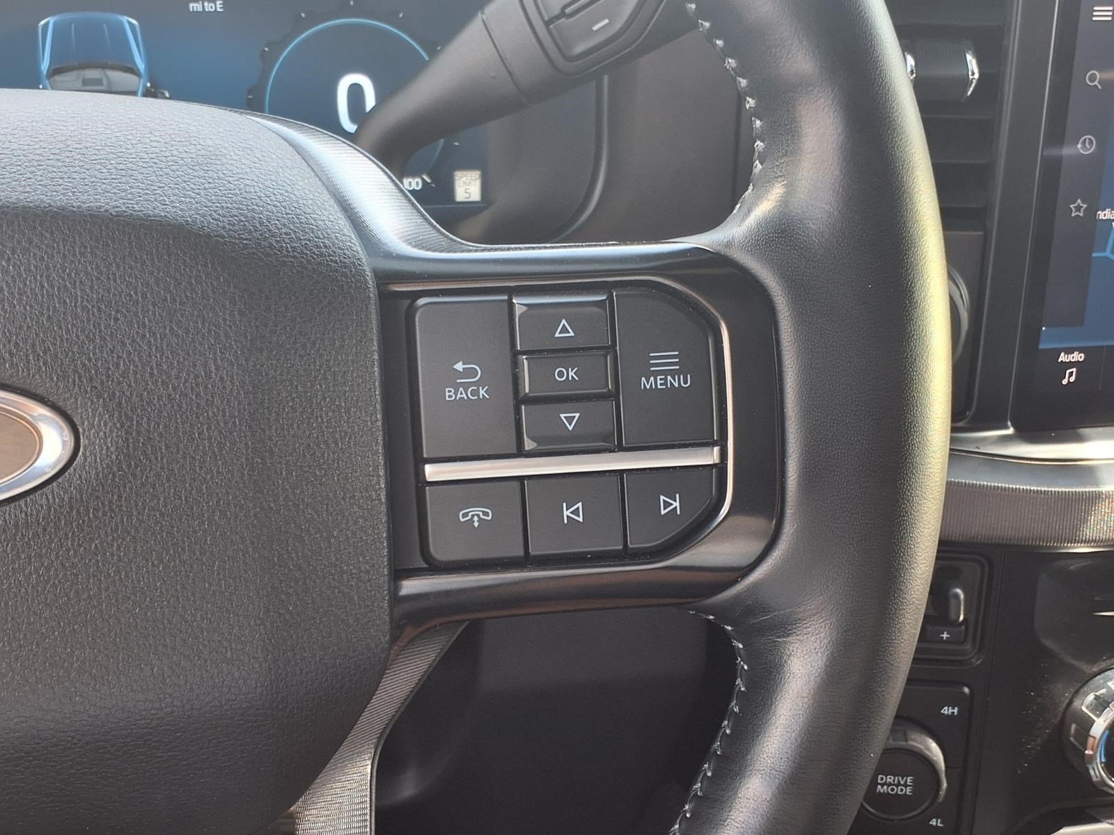 Certified 2026 Ford F450 Platinum w/ FX4 Off-Road Package AWD/4WD image 24