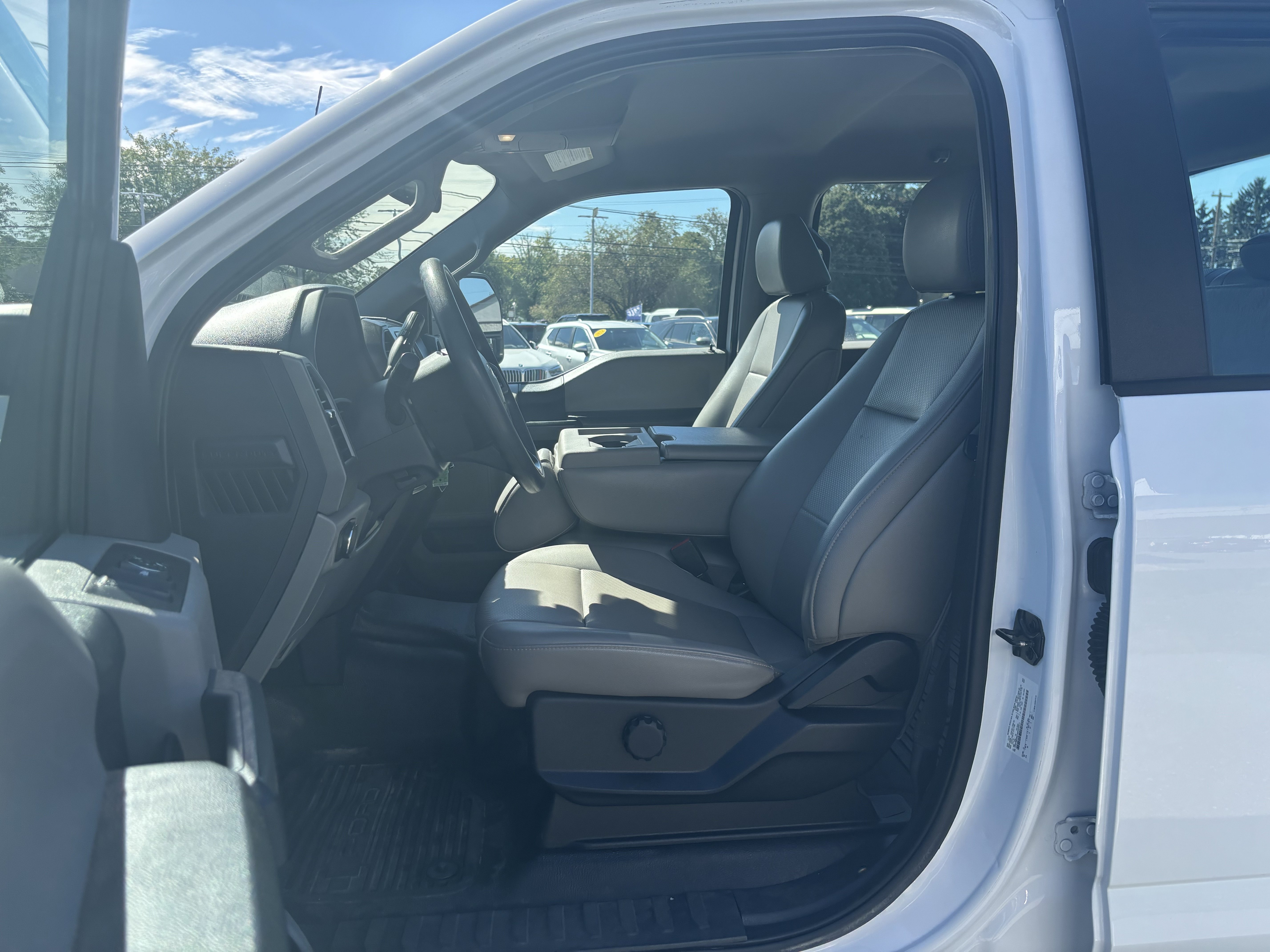 Certified 2022 Ford F250 XL w/ Power Equipment Group AWD/4WD image 16