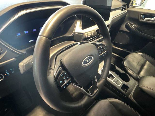 Certified 2024 Ford Escape Platinum image 10