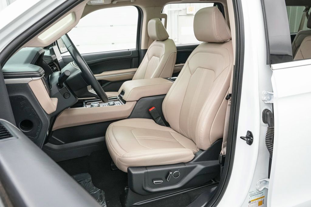 Certified 2024 Ford Expedition Max Limited image 12