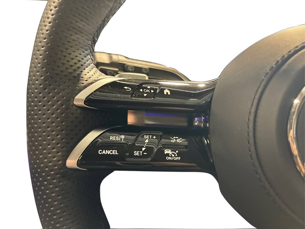Used 2026 Mercedes-Benz GLS 450 4MATIC image 36
