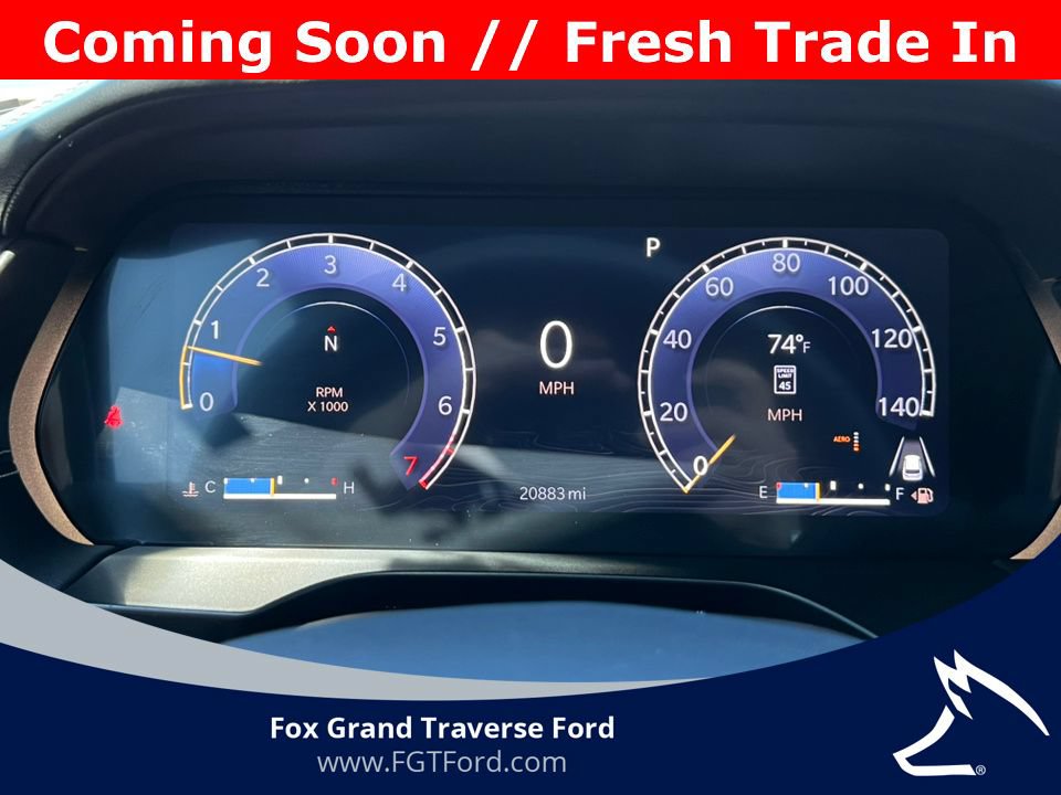 Used 2023 Jeep Grand Cherokee Overland w/ Luxury Tech Group IV AWD/4WD image 18
