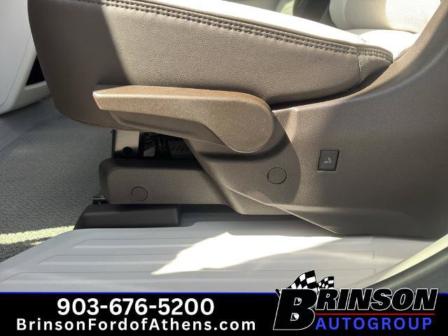 Used 2025 GMC Acadia Denali w/ Super Cruise Package FWD image 16