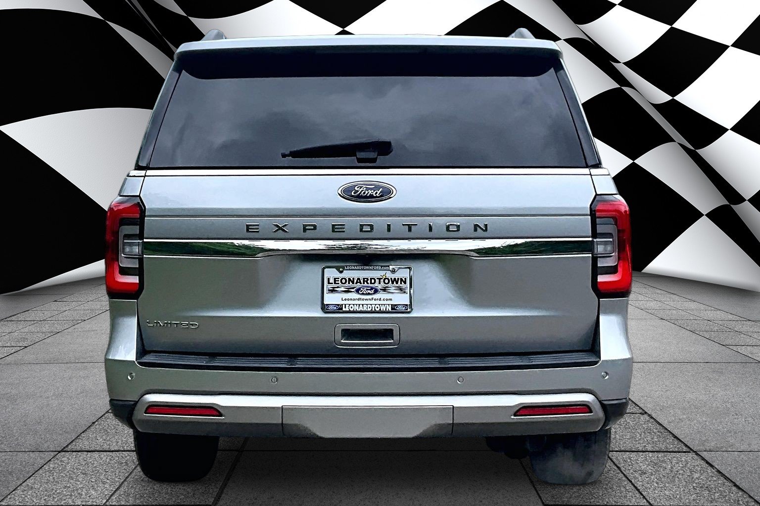 Certified 2022 Ford Expedition Limited AWD/4WD image 4
