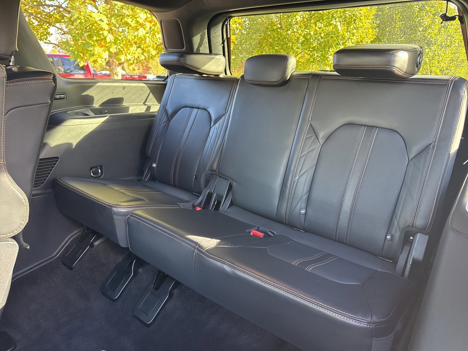 Certified 2022 Ford Expedition Platinum image 39