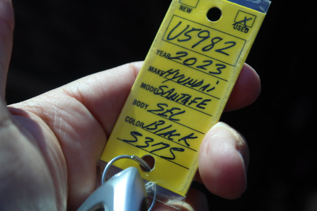 Used 2023 Hyundai Santa Fe SEL FWD image 40