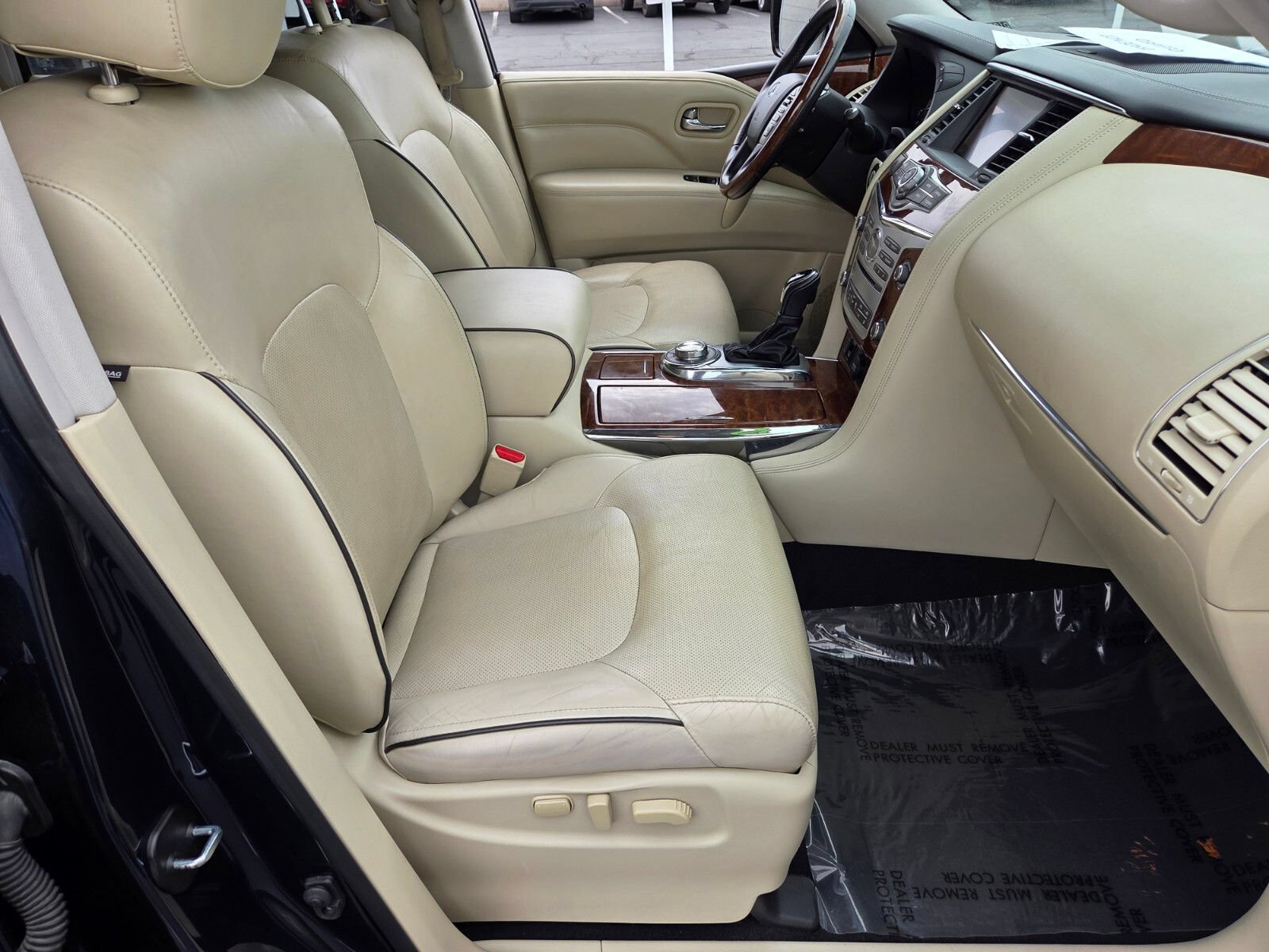 Used 2018 INFINITI QX80 4WD w/ Driver Assistance Package image 17