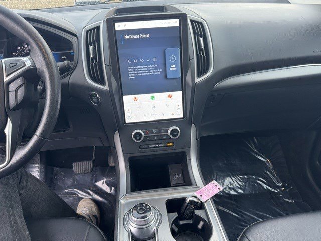 Certified 2022 Ford Edge SEL w/ Convenience Package image 16