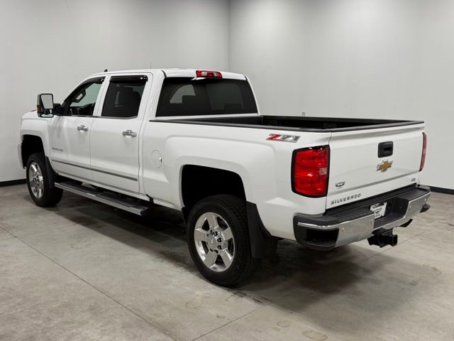 Used 2017 Chevrolet Silverado 2500 LTZ w/ Vortec Plus Package AWD/4WD image 9