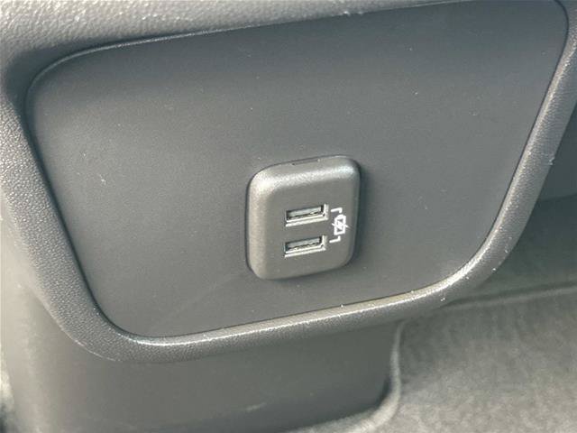 Used 2024 Chevrolet Equinox LT AWD/4WD image 30