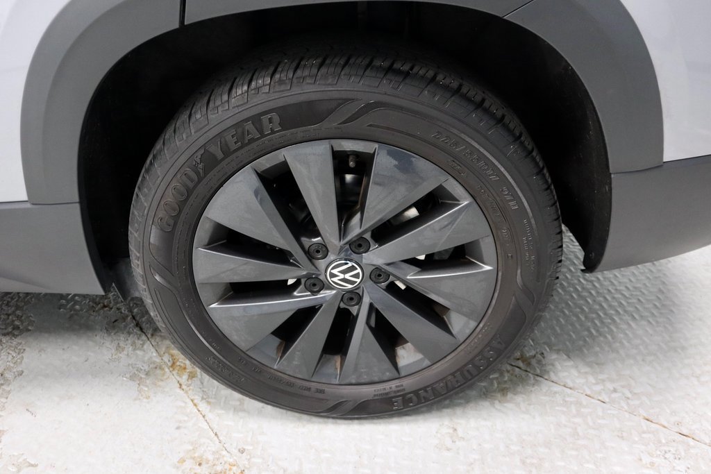 Used 2022 Volkswagen Taos S image 19