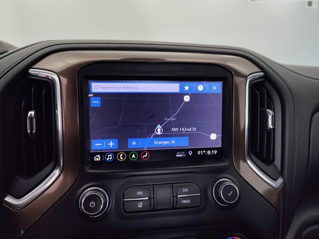 Used 2019 Chevrolet Silverado 1500 High Country w/ Technology Package AWD/4WD image 4