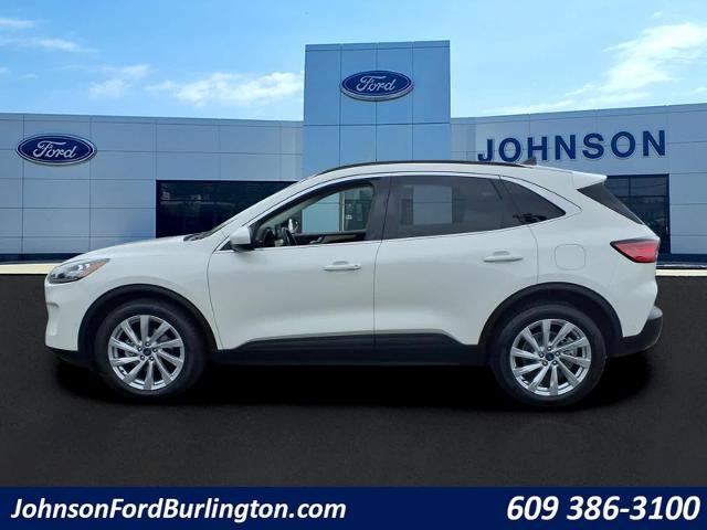 Certified 2022 Ford Escape Titanium w/ Titanium Elite Package AWD/4WD image 6