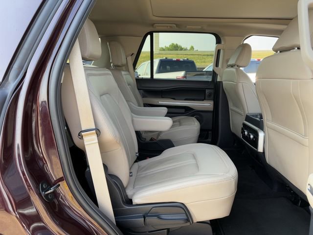Certified 2024 Ford Expedition Limited image 31