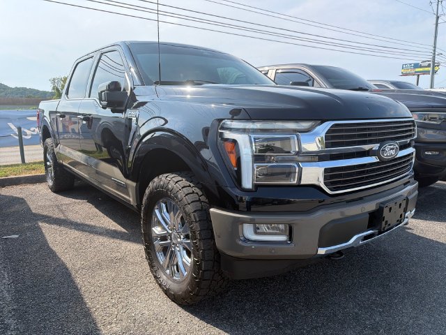 Certified 2025 Ford F150 King Ranch w/ FX4 Off-Road Package AWD/4WD image 3