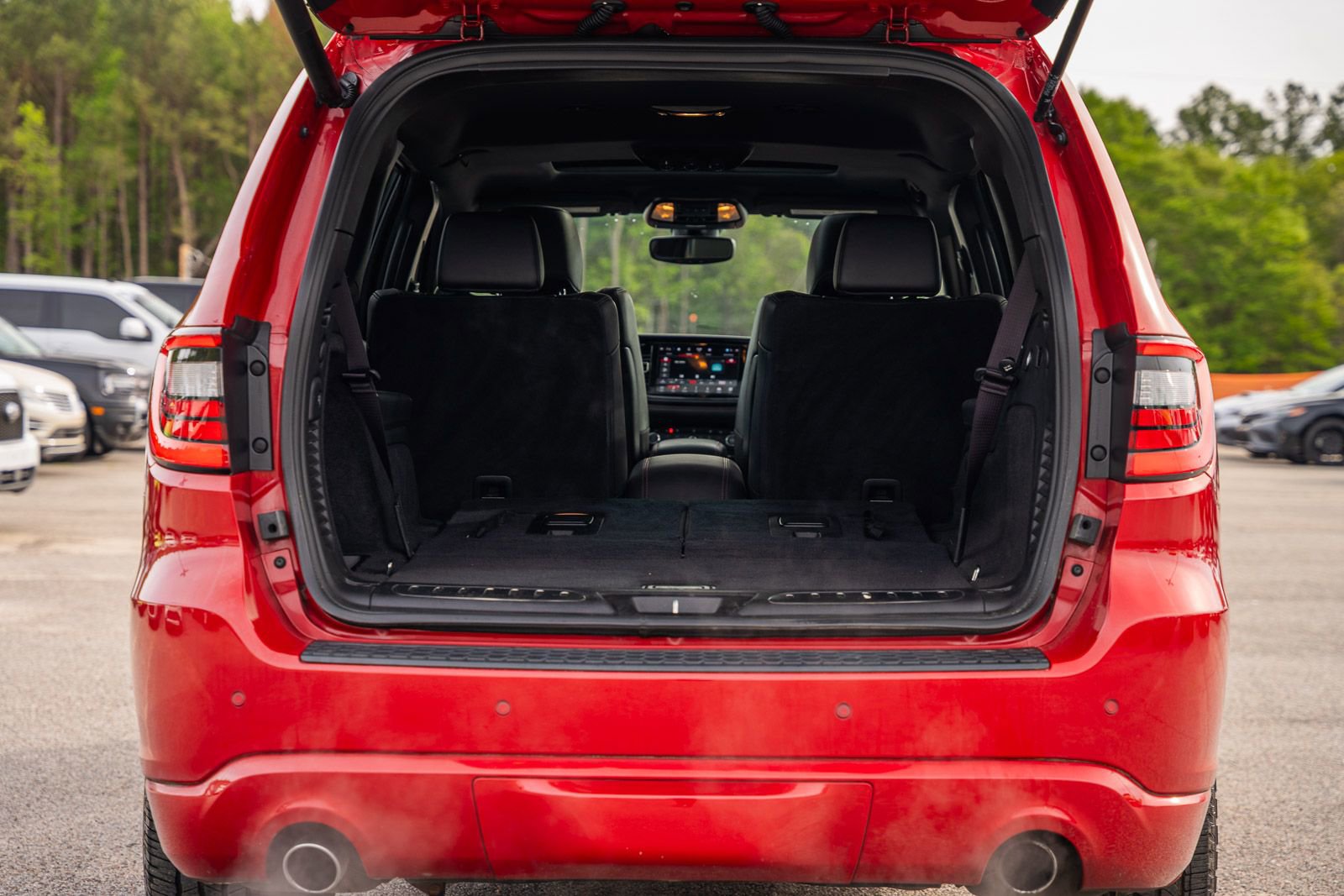 Used 2021 Dodge Durango R/T w/ Blacktop Package AWD/4WD image 26