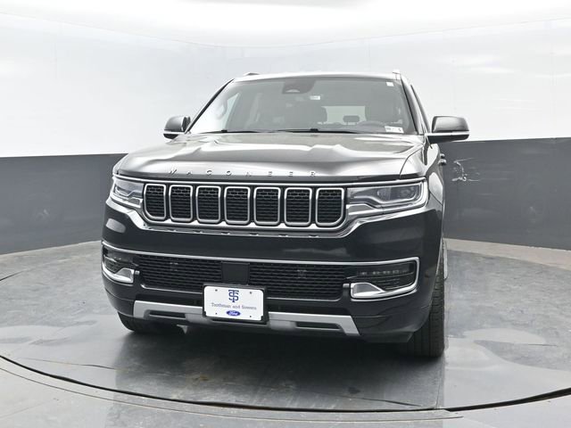 Used 2024 Jeep Wagoneer L Series II w/ Flexible Seating Group AWD/4WD image 19