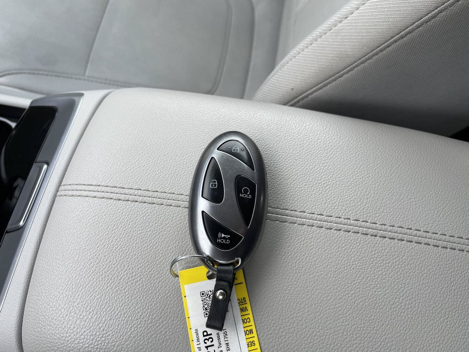 Used 2025 Hyundai Tucson SEL AWD/4WD image 37