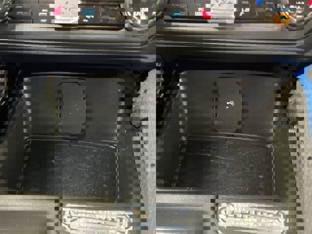 Certified 2023 Ford Bronco Black Diamond image 29