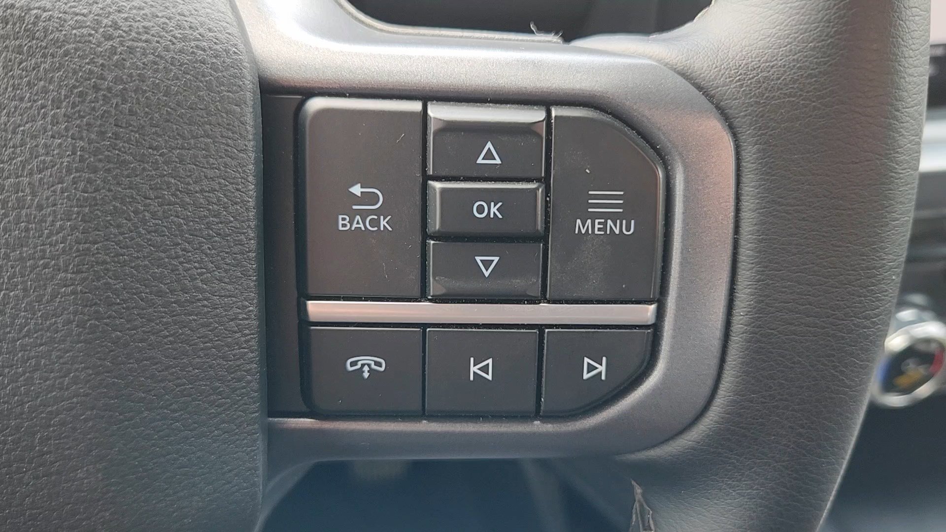 Certified 2025 Ford F250 Lariat AWD/4WD image 13