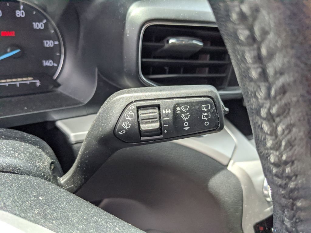 Certified 2022 Ford Explorer XLT w/ Equipment Group 202A image 28