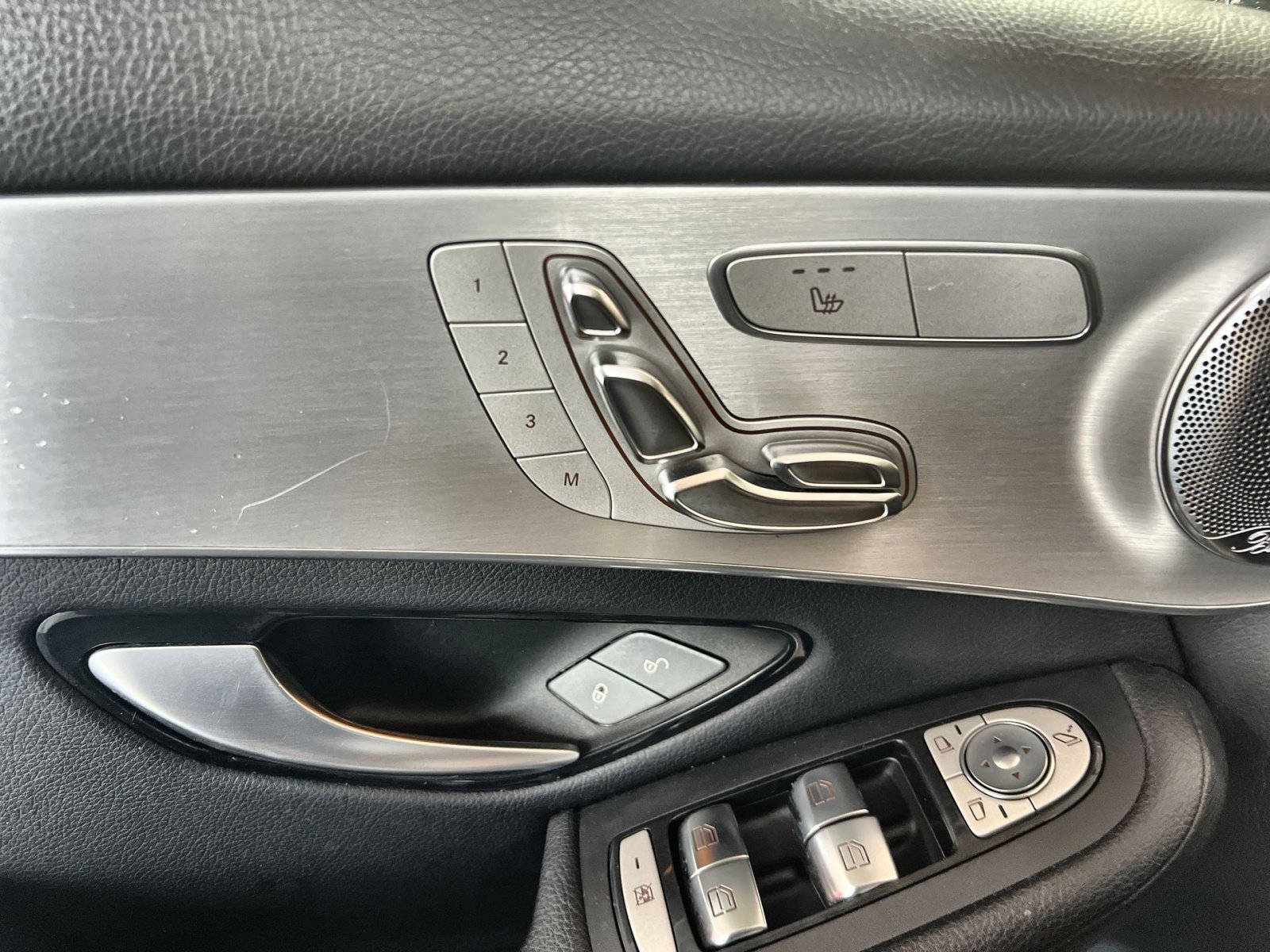 Used 2019 Mercedes-Benz GLC 300 GLC 300 image 14