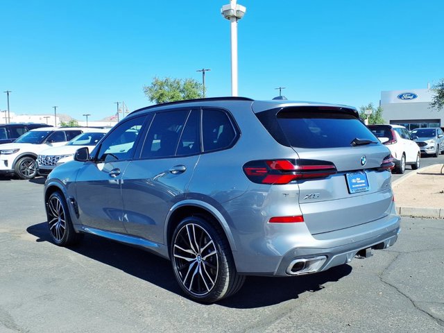 Used 2025 BMW X5 xDrive40i w/ M Sport Package image 4