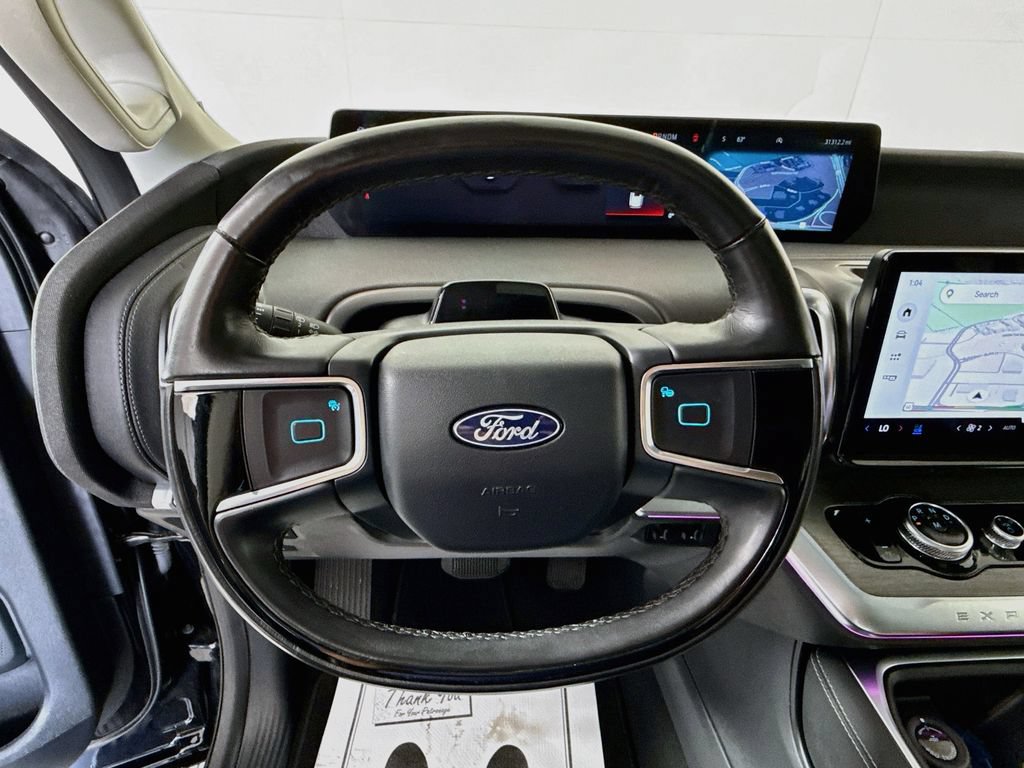 Certified 2025 Ford Expedition Platinum AWD/4WD image 18