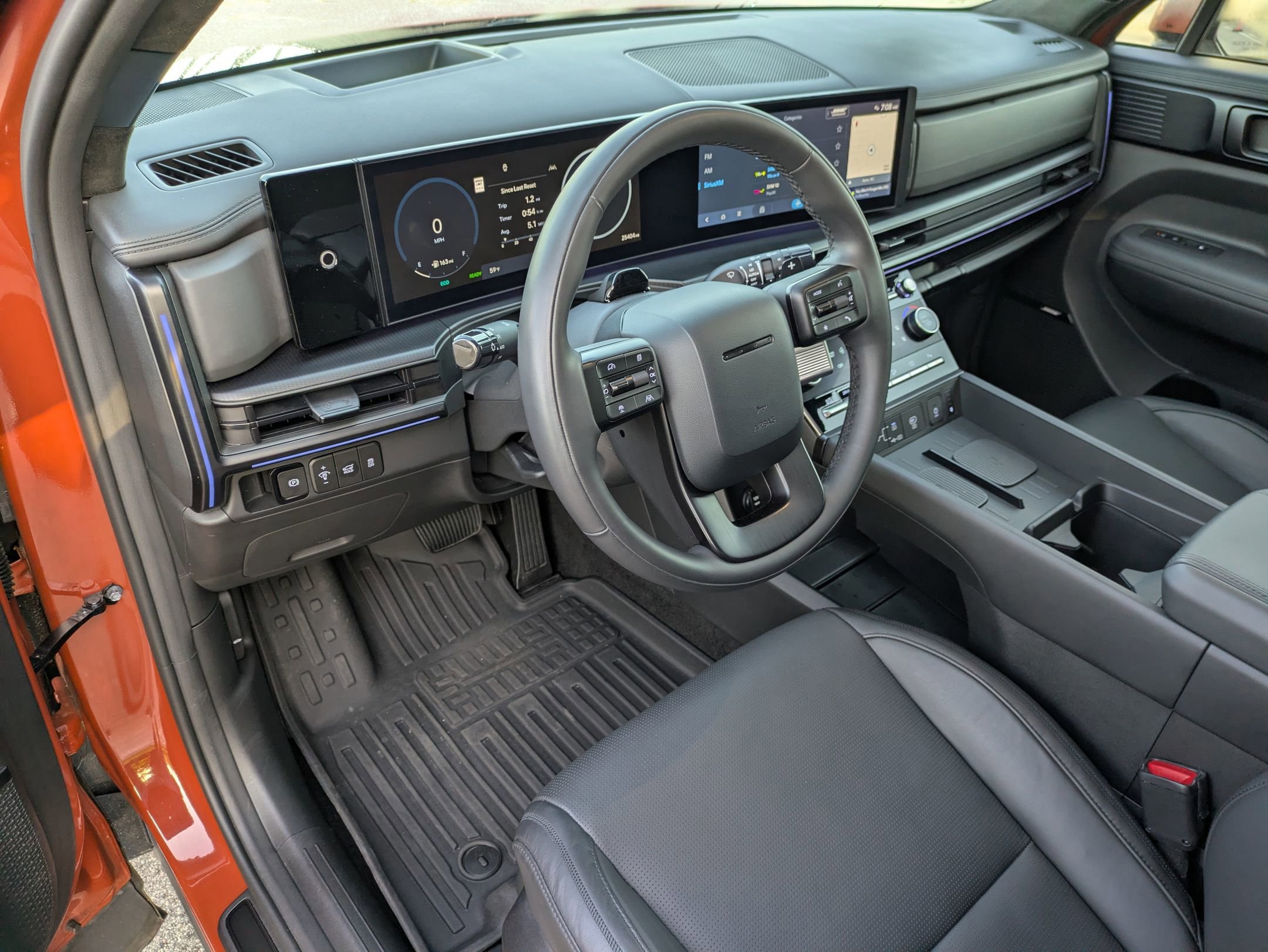 Used 2025 Hyundai Santa Fe Calligraphy image 14