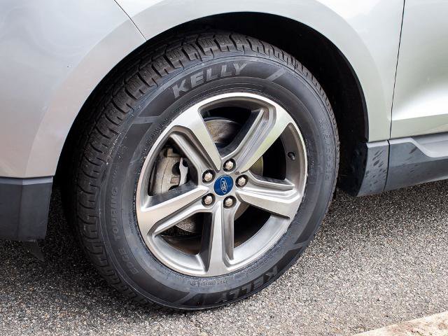 Certified 2020 Ford Edge SEL w/ Convenience Package FWD image 5