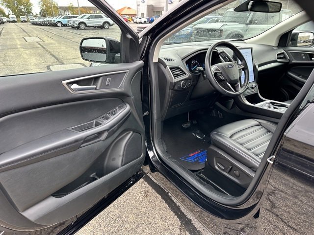 Certified 2022 Ford Edge SEL w/ Convenience Package image 12