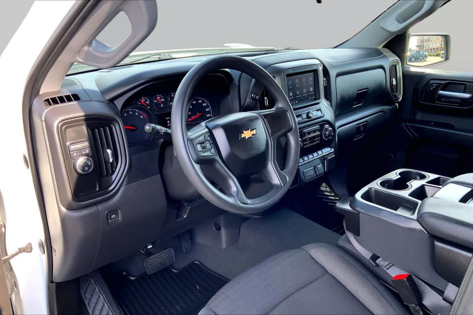Used 2022 Chevrolet Silverado 1500 Custom w/ LPO, Dark Essentials Package RWD image 16