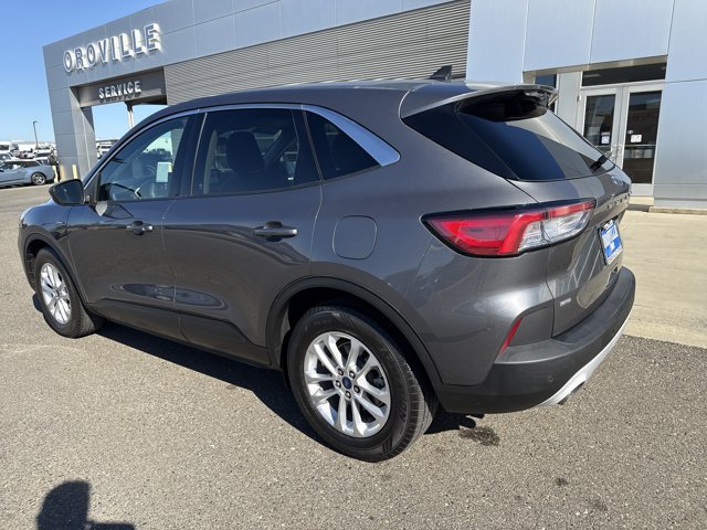 Certified 2021 Ford Escape SE FWD image 3