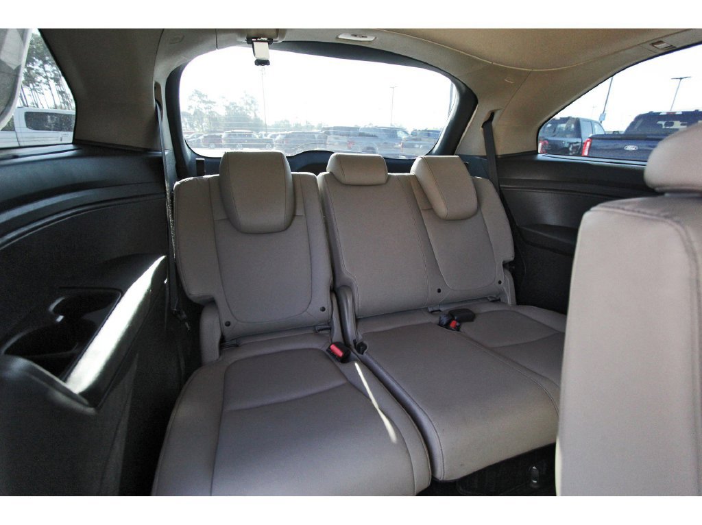 Used 2023 Honda Odyssey Touring image 15