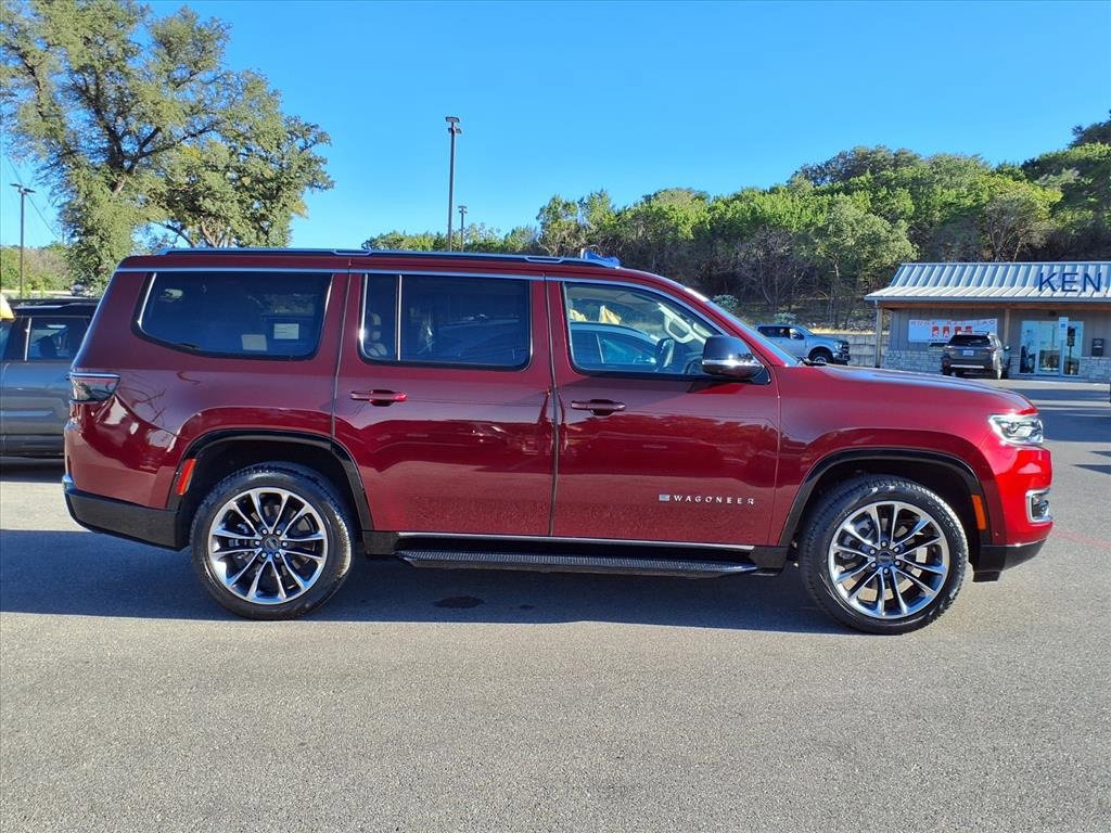 Used 2024 Jeep Wagoneer Series II w/ Premium Group I image 4