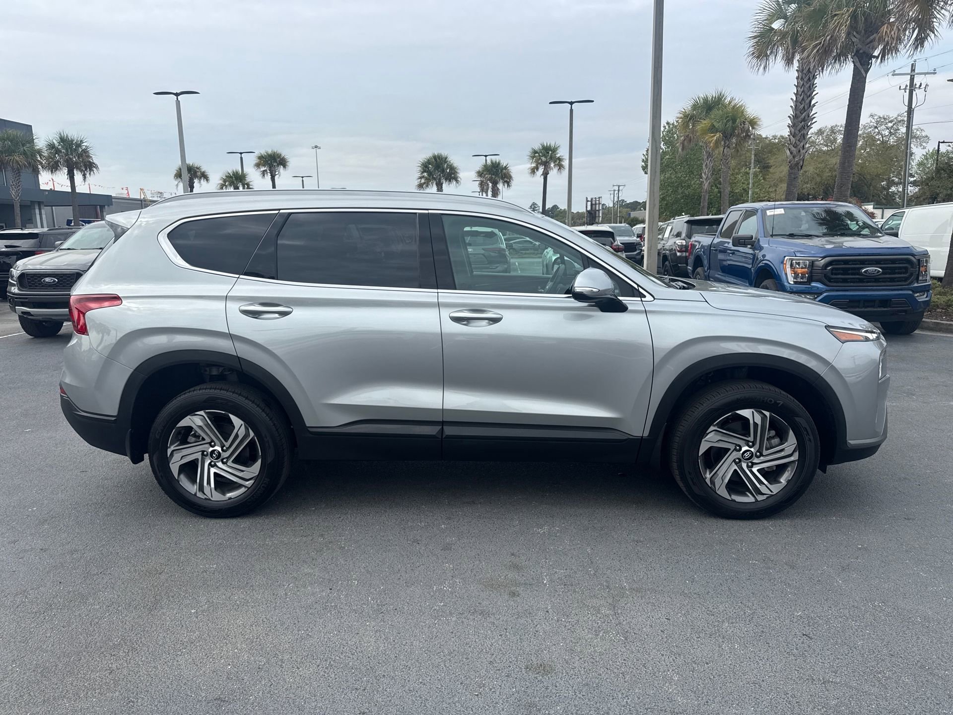 Used 2023 Hyundai Santa Fe SEL AWD/4WD image 33