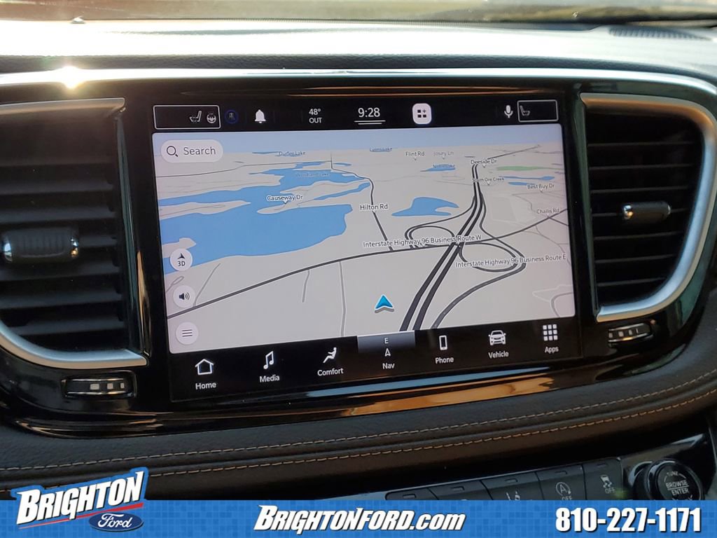 Used 2021 Chrysler Pacifica Pinnacle AWD/4WD image 28