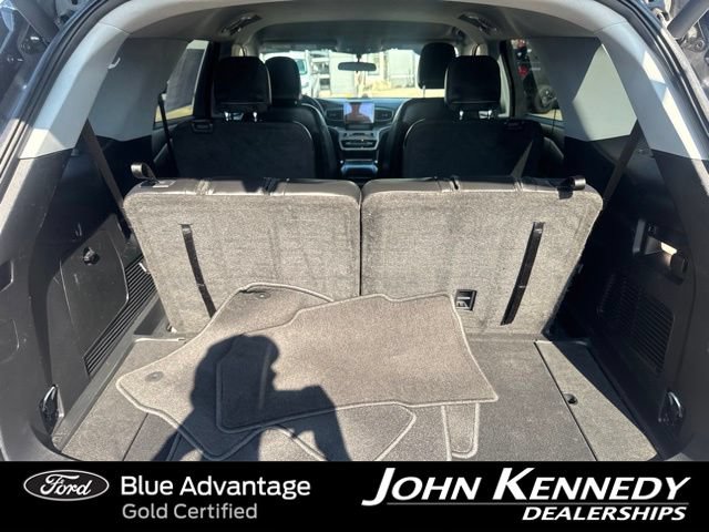 Certified 2023 Ford Explorer XLT w/ Equipment Group 202A AWD/4WD image 29