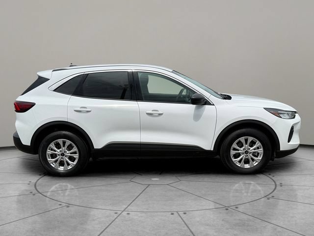 Certified 2023 Ford Escape Active AWD/4WD image 12