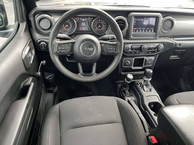 Used 2023 Jeep Gladiator Sport AWD/4WD image 16