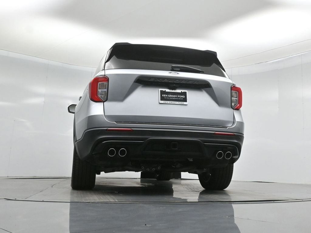Certified 2022 Ford Explorer ST w/ Equipment Group 401A image 17