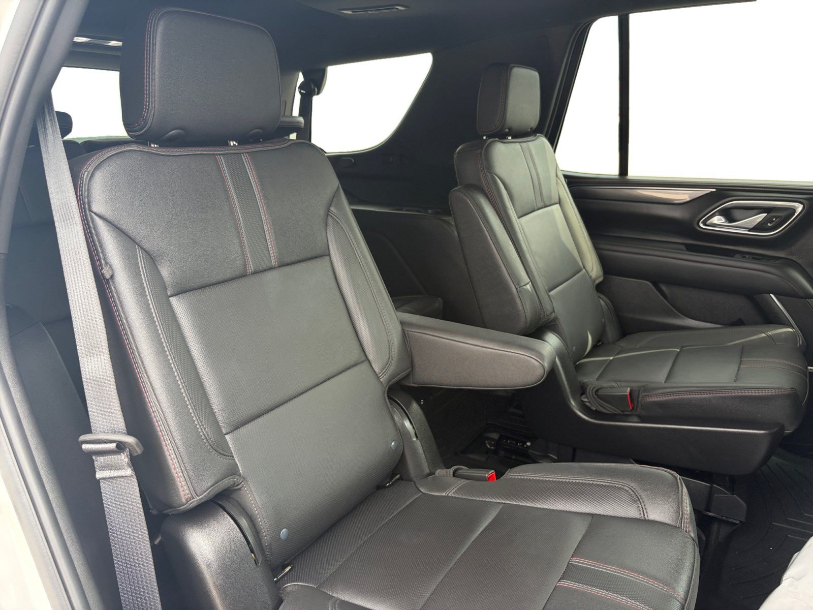 Used 2023 Chevrolet Tahoe RST w/ Luxury Package AWD/4WD image 22