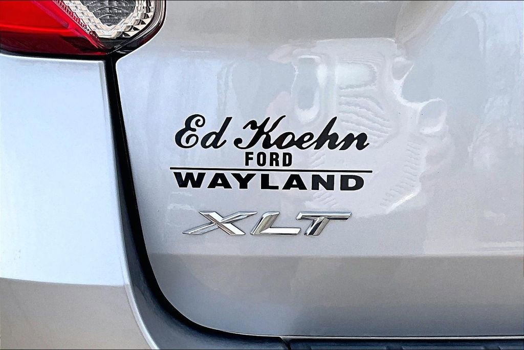 Certified 2023 Ford Explorer XLT w/ Equipment Group 202A image 10