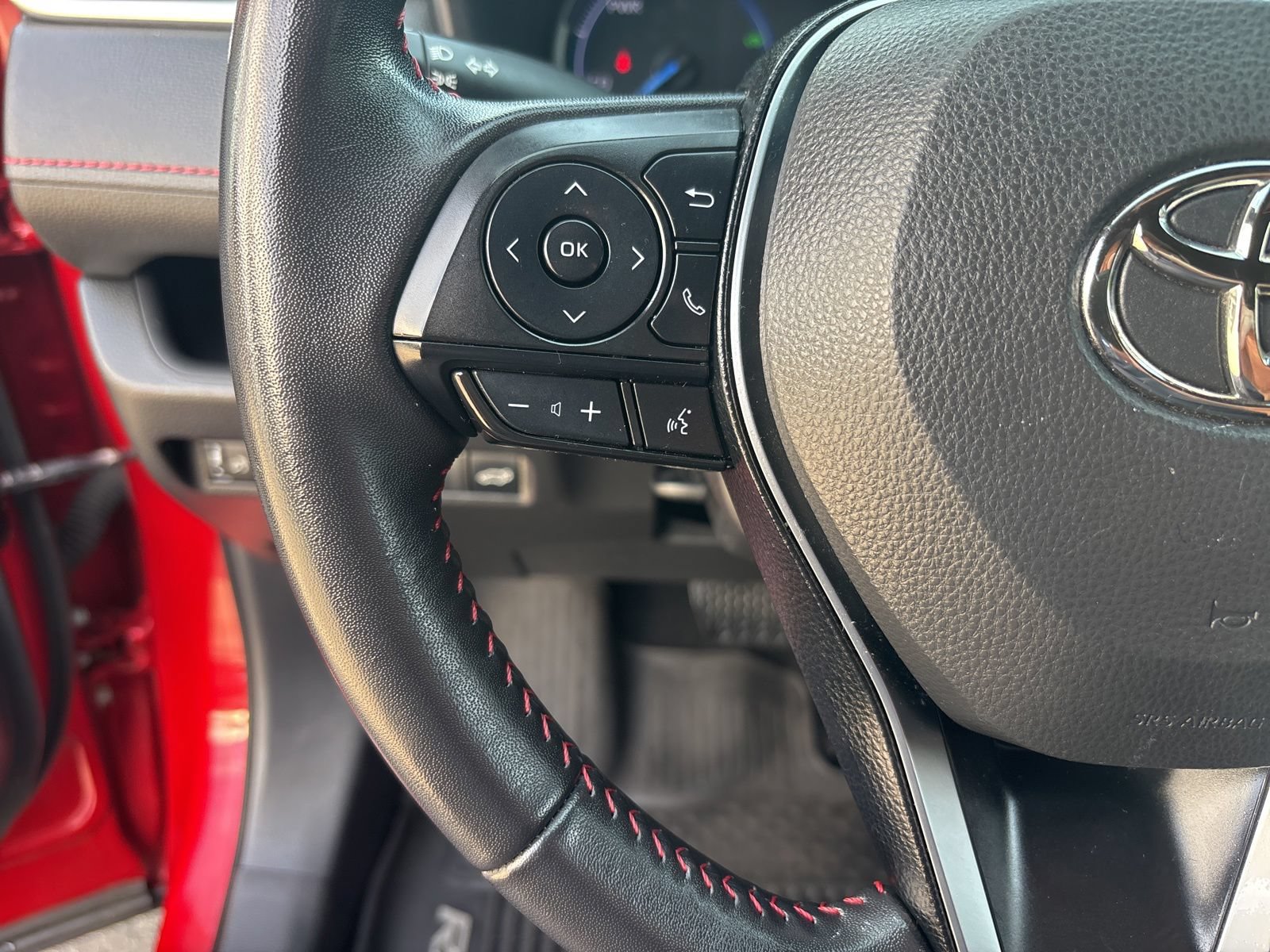 Used 2022 Toyota RAV4 SE AWD/4WD image 18